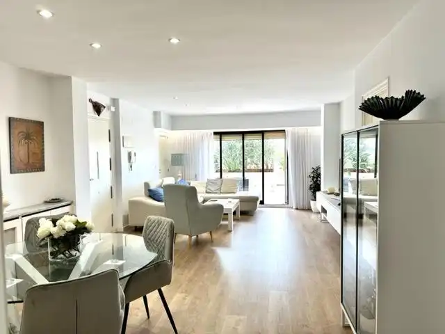 Sala d'estar de Àtic de lloguer en Valencia amb Aire condicionat, Calefacció i Parquet