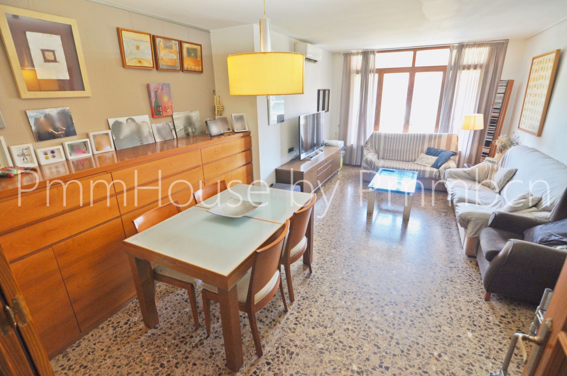 Sala d'estar de Pis en venda en Sant Sadurní d'Anoia amb Aire condicionat, Moblat i Forn