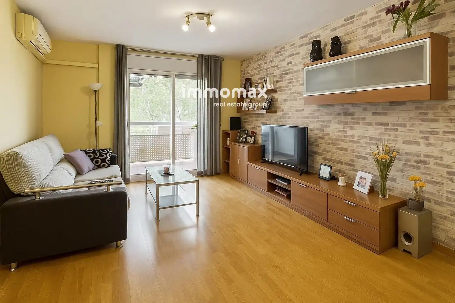 Exterior view of Flat for sale in Pallejà, Barcelona