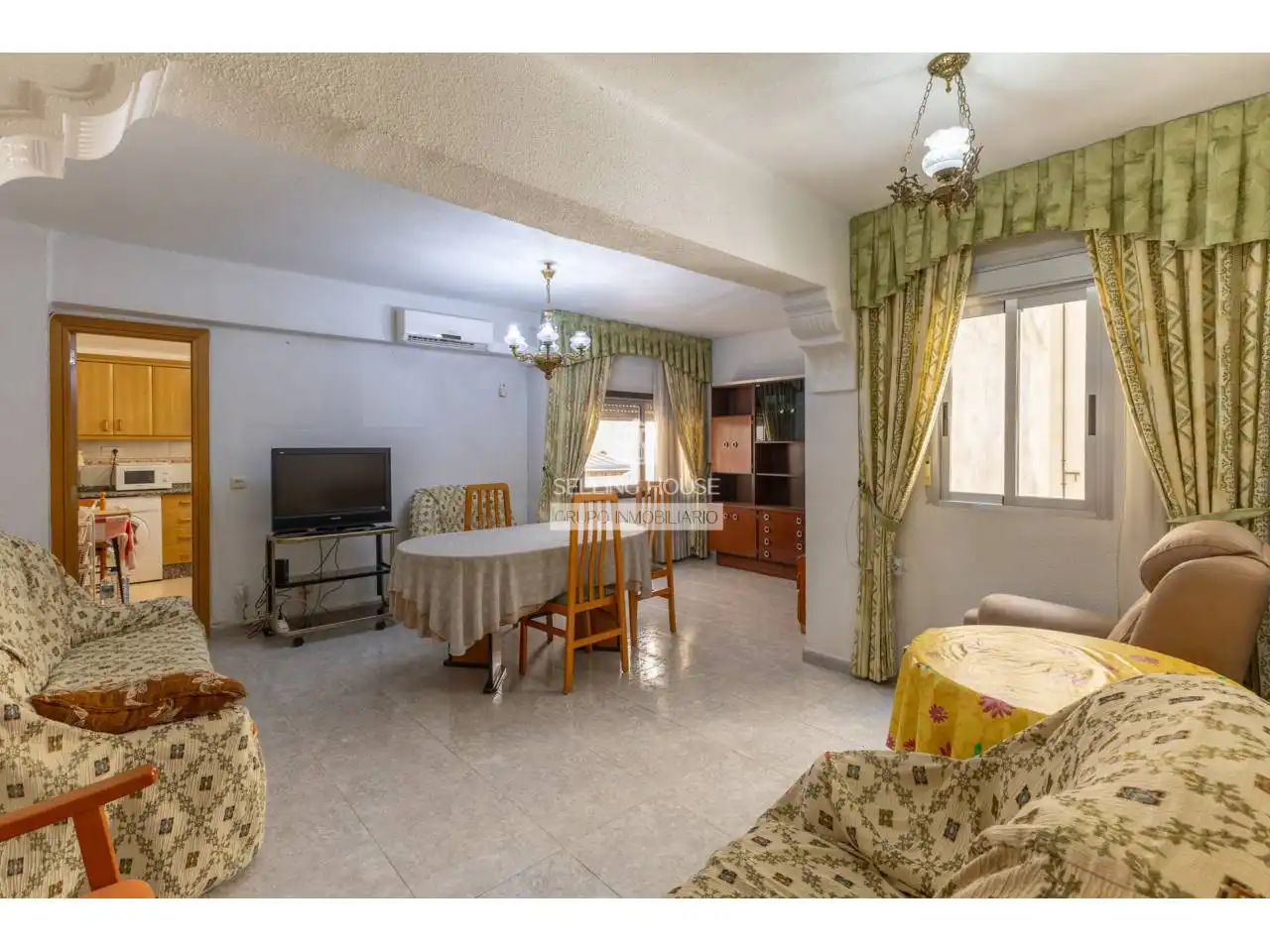 Sala de estar de Piso en venta en Mislata con Amueblado y Balcón