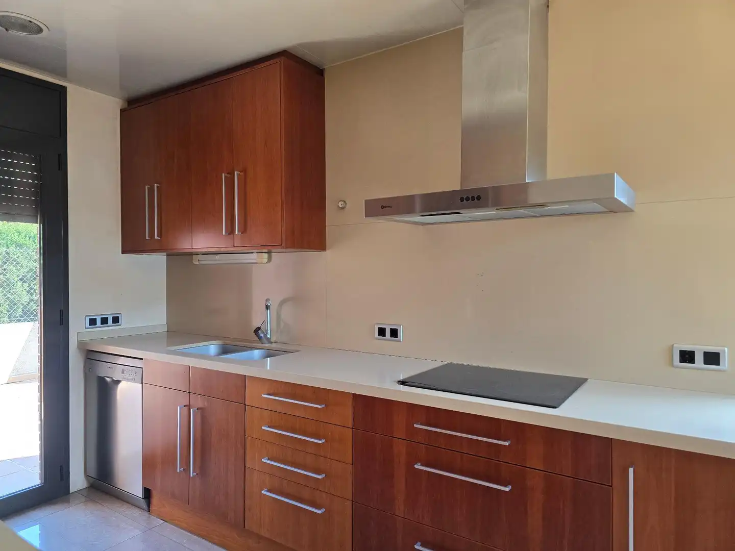 Cocina de Casa o chalet en venta en Rubí con Calefacción, Jardín privado y Parquet