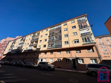 Pis amb ascensor en venda a Maestro Nicolás