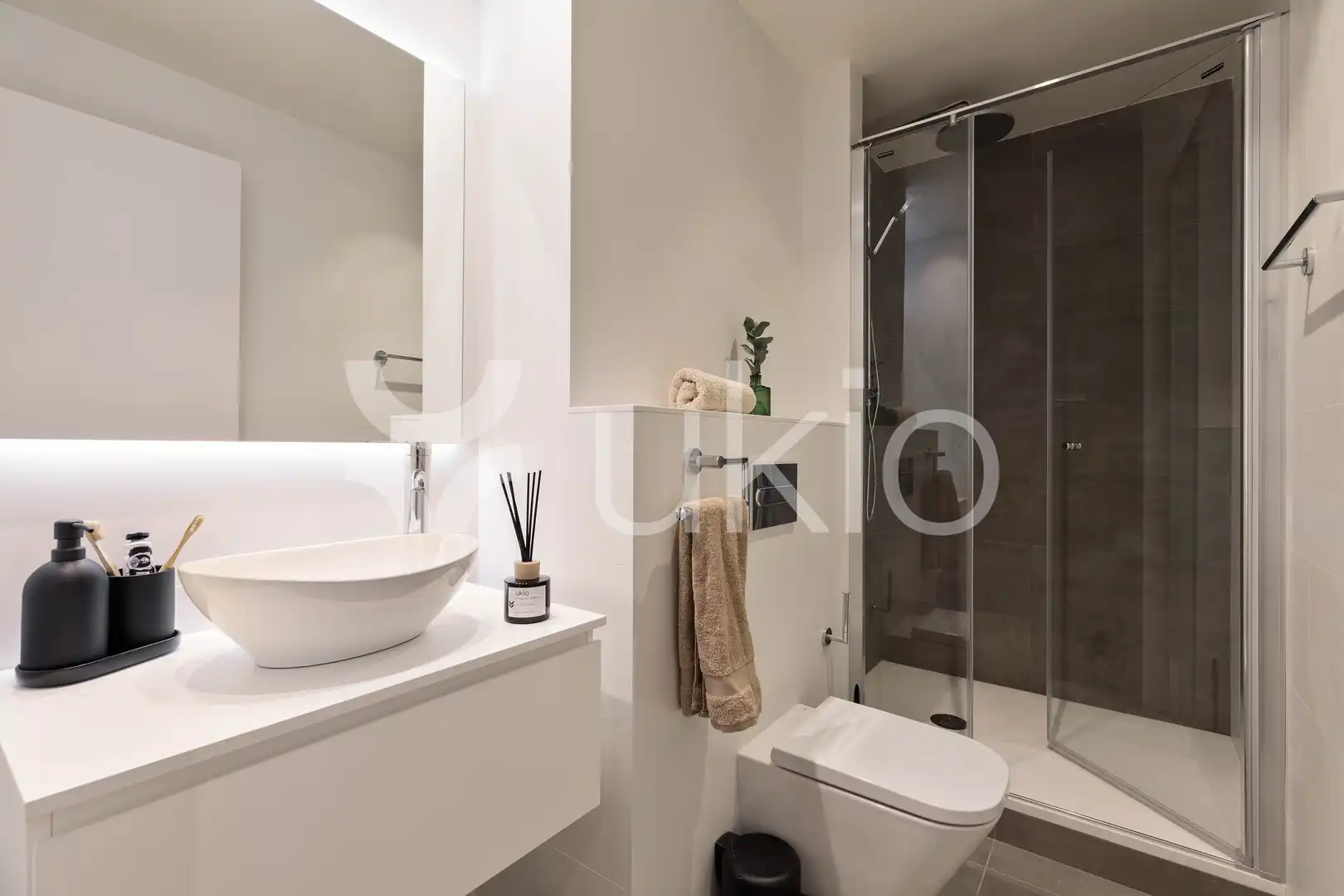 Apartamento con terraza en alquiler en Carrer Gran de Gràcia, imagen 16