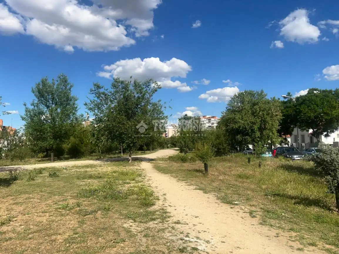 Casa o chalet en venta en Madrid con Jardín privado y Alarma