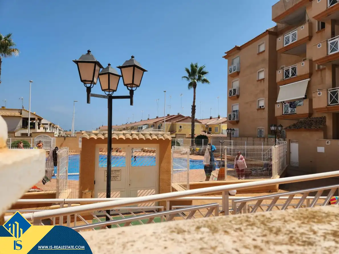 Vista exterior de Apartamento en venta en San Pedro del Pinatar con Aire acondicionado, Calefacción y Terraza