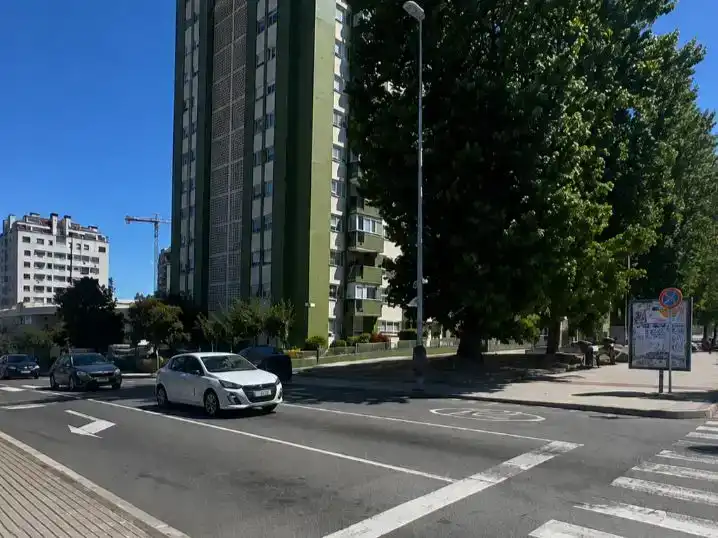 Vista exterior de Piso en venta en Vigo  con Jardín privado, Trastero y Amueblado