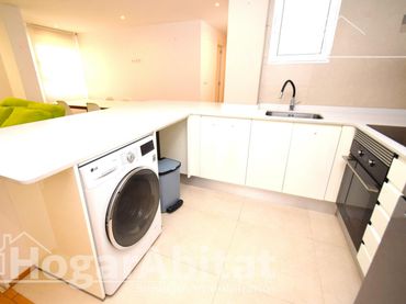 Piso con balcón en venta en Calle francisco moreno usedo