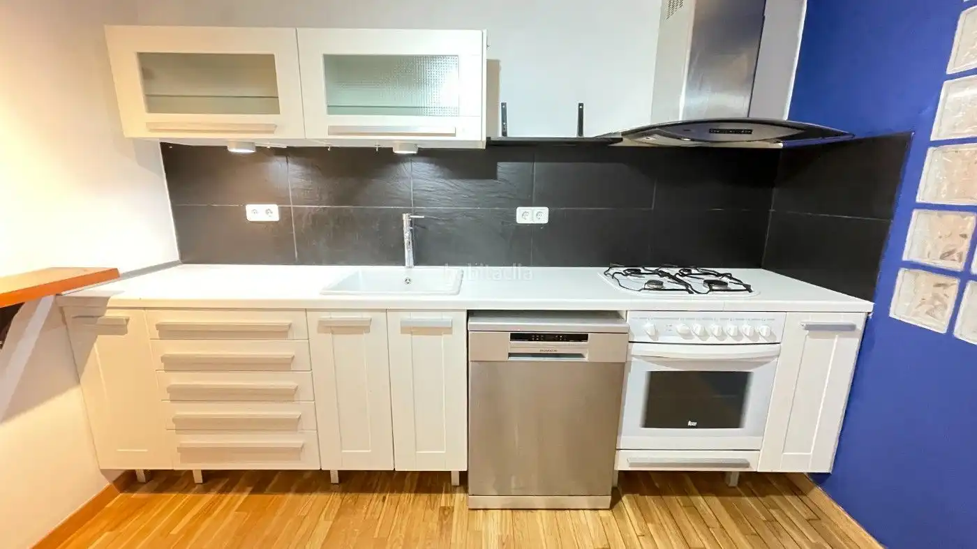 Flat for rent in Colom, Cementiri Vell