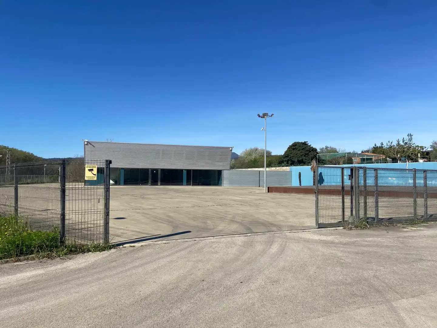 Parking de Nave industrial en venta en Cornellà del Terri