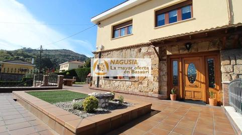 Photo 2 of Single-family semi-detached for sale in Tiburtzio Bergaretxe Etxetaldea, Kalero - Basozelai, Basauri