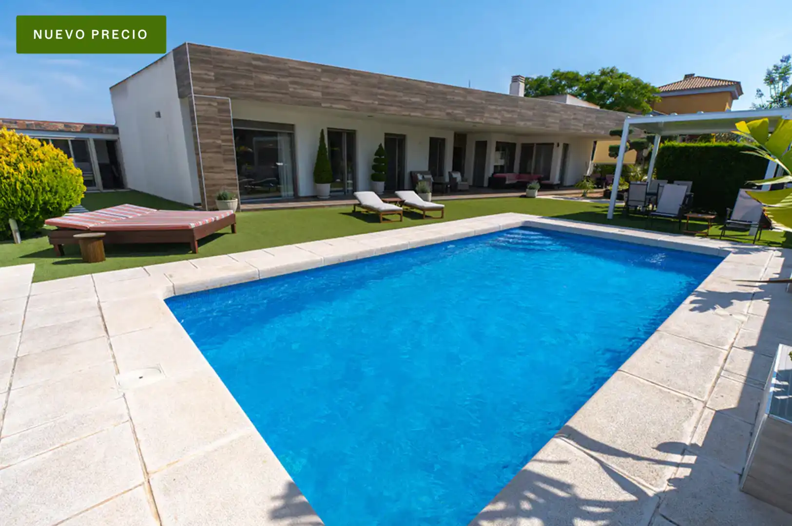 Detached house with pool for sale in Santa Pola ciudad