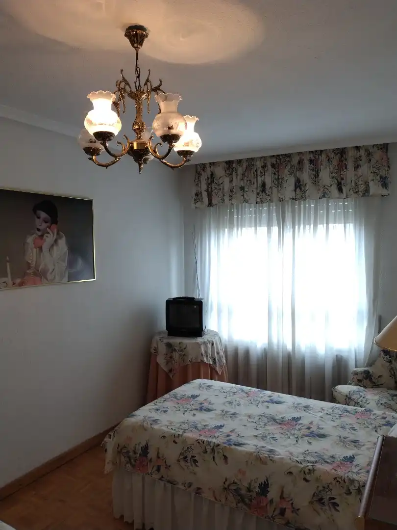 Bedroom of Flat for rent in Bembibre  with Heating, Parquet flooring and Storage room