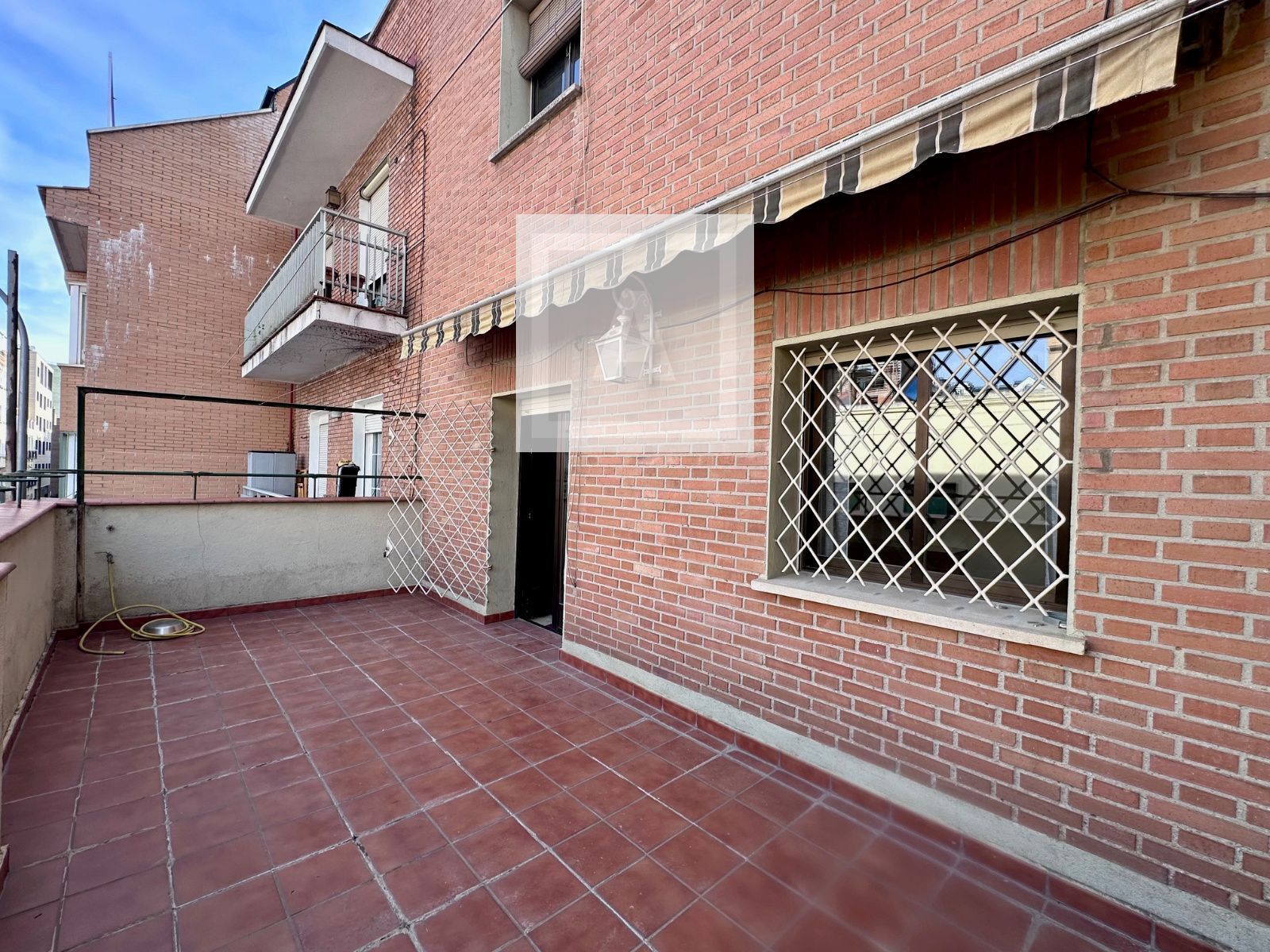 Exterior view of Flat for sale in  Madrid Capital  with Heating and Storage room