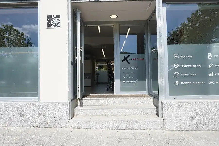 Business premises for sale in Olot, imagen 24