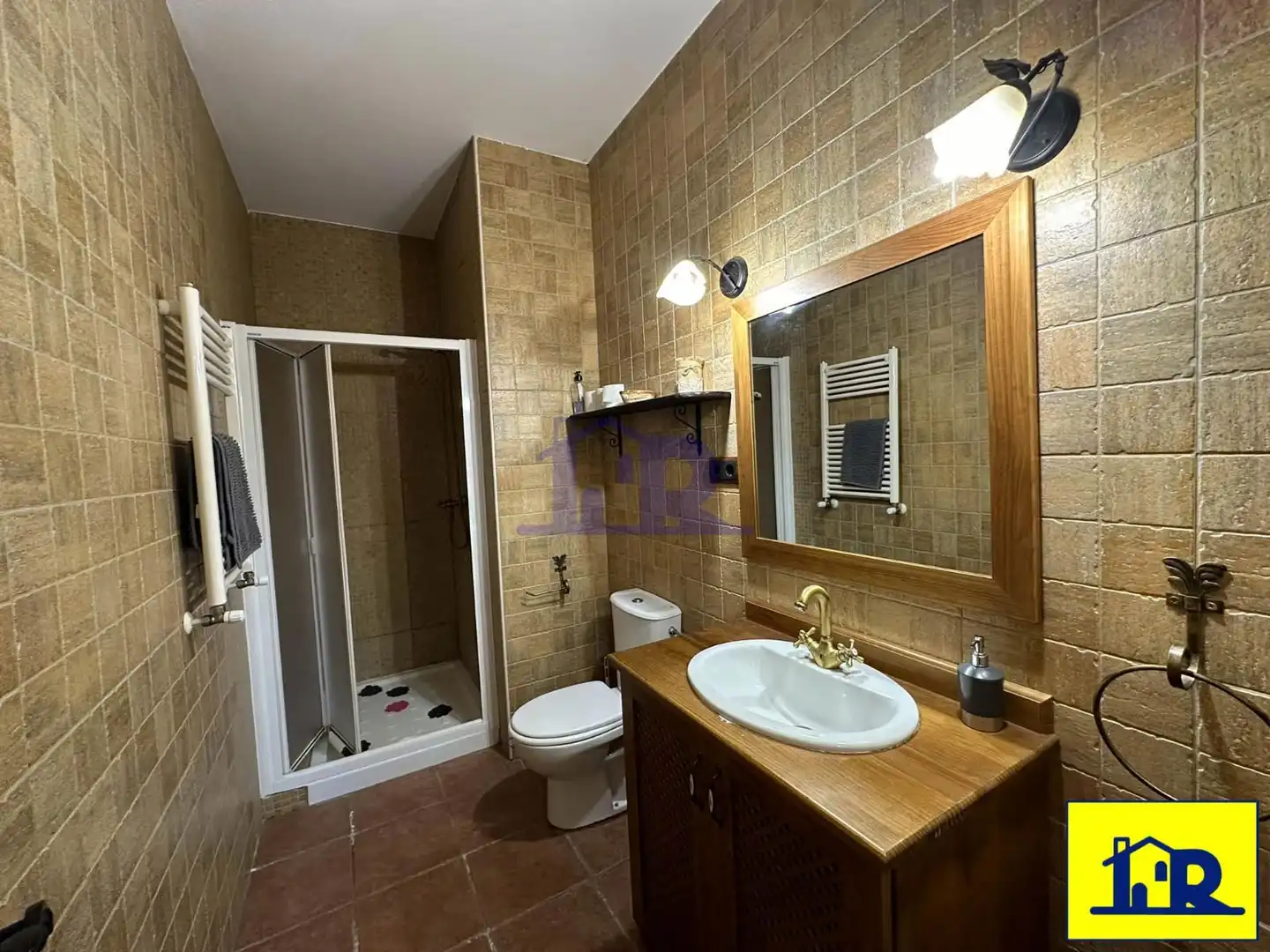 Bathroom of Houses for sale in Villar de Olalla  with Heating, Terrace and Storage room