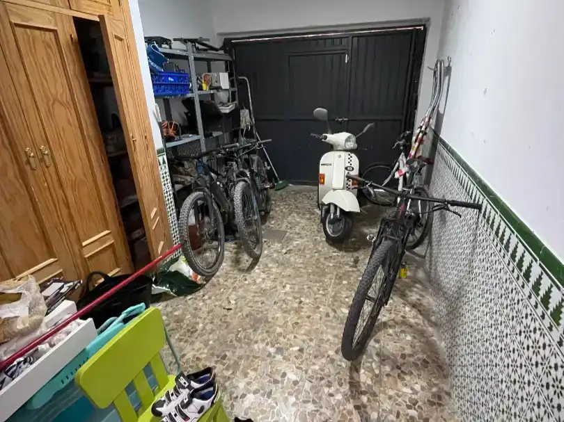Parking de Casa adosada en venta en Los Barrios con Balcón