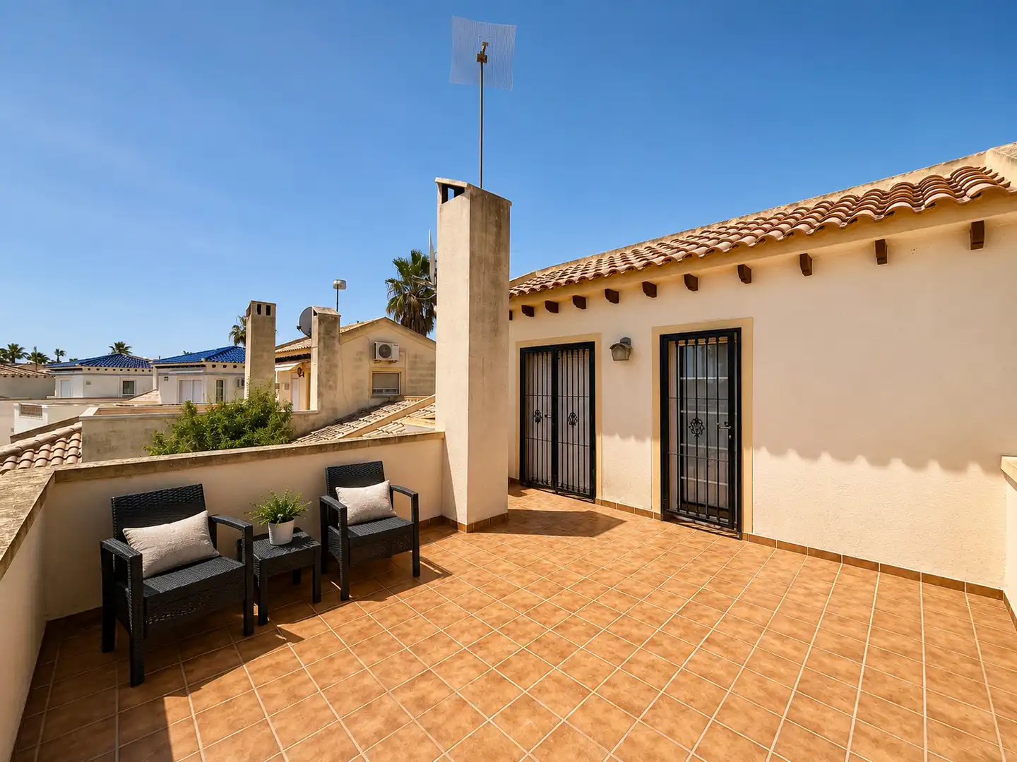 Terrassa de Casa o xalet en venda en Orihuela amb Aire condicionat, Calefacció i Jardí privat