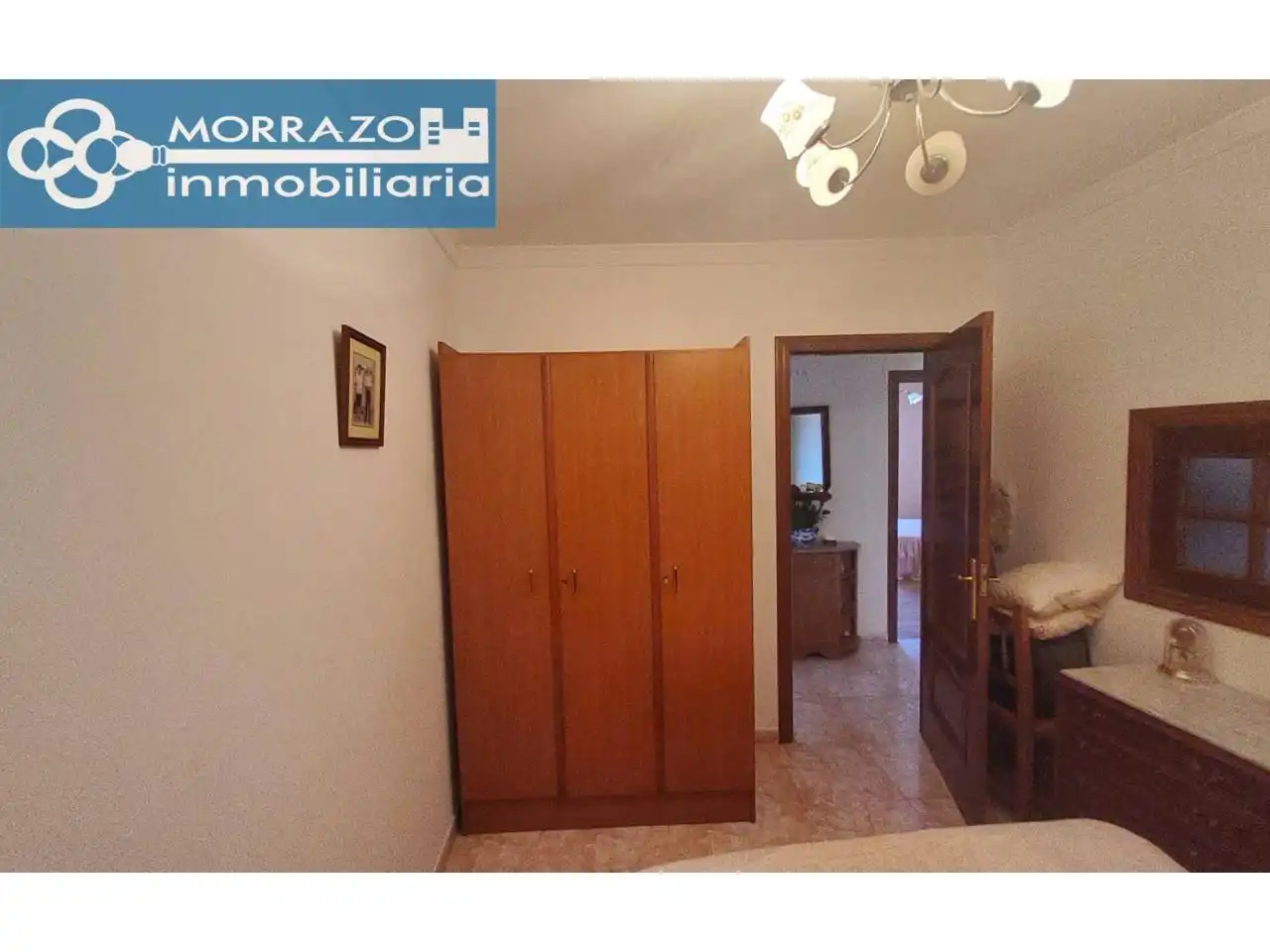 Dormitori de Casa o xalet en venda en Bueu amb Calefacció, Parquet i Moblat