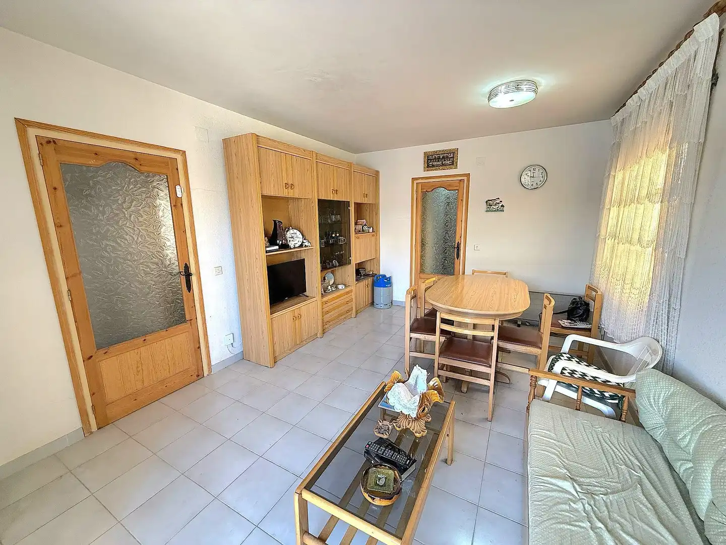 Sala d'estar de Planta baixa en venda en Calafell amb Calefacció, Terrassa i Balcó