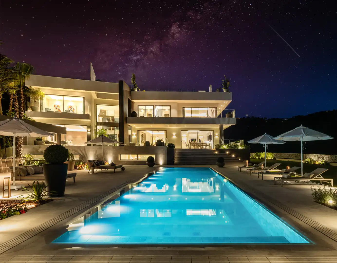 Casa con piscina en venta en La Zagaleta