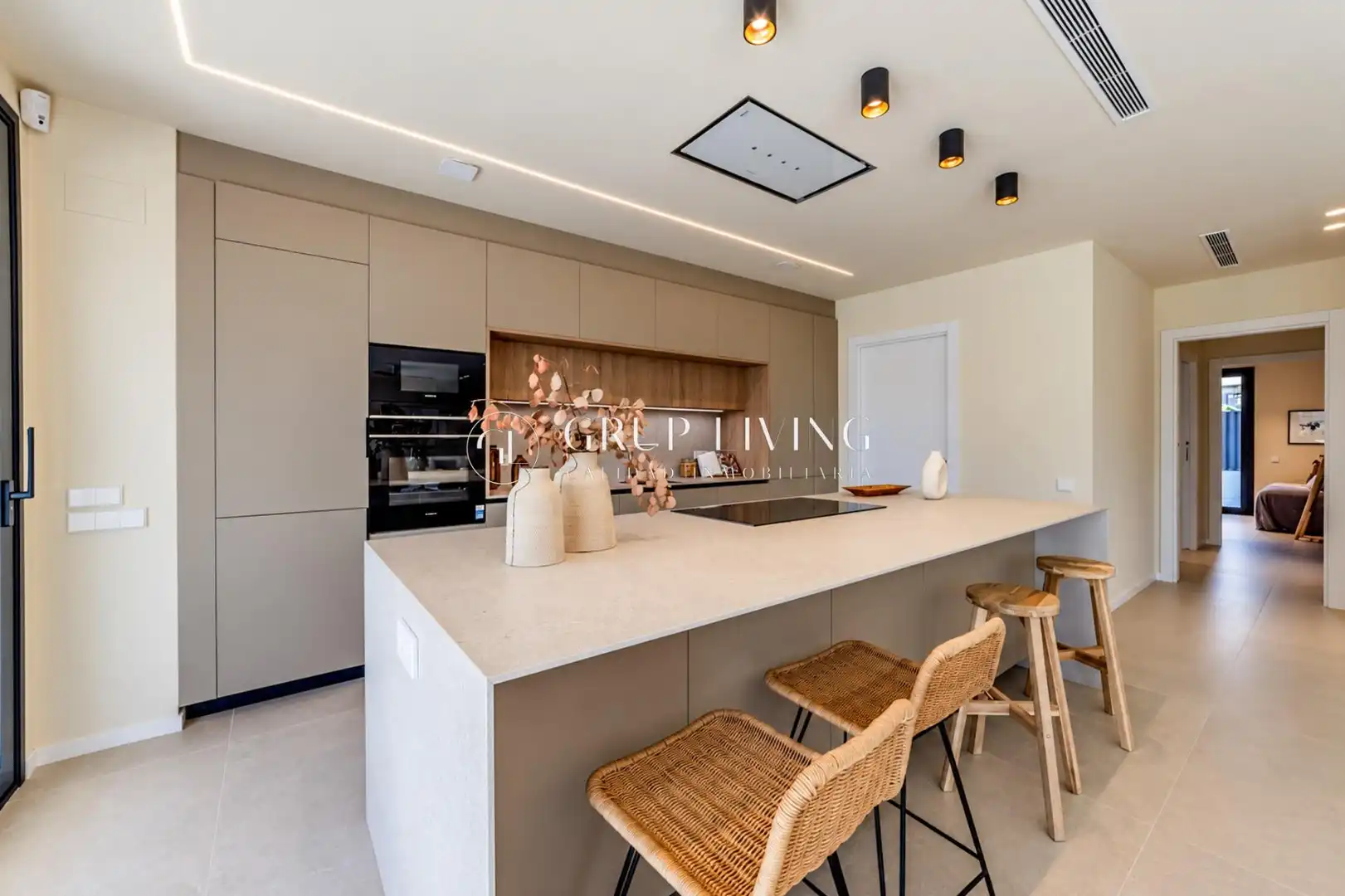 Casa con piscina en venta en Carrer Pepe de Garraf, imagen 12