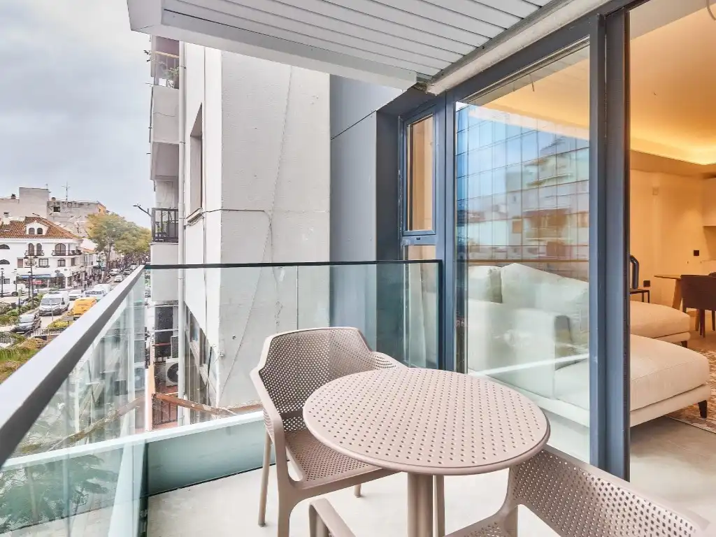 Terrasse von Wohnung zum Verkauf in Fuengirola mit Klimaanlage, Terrasse und Ofen