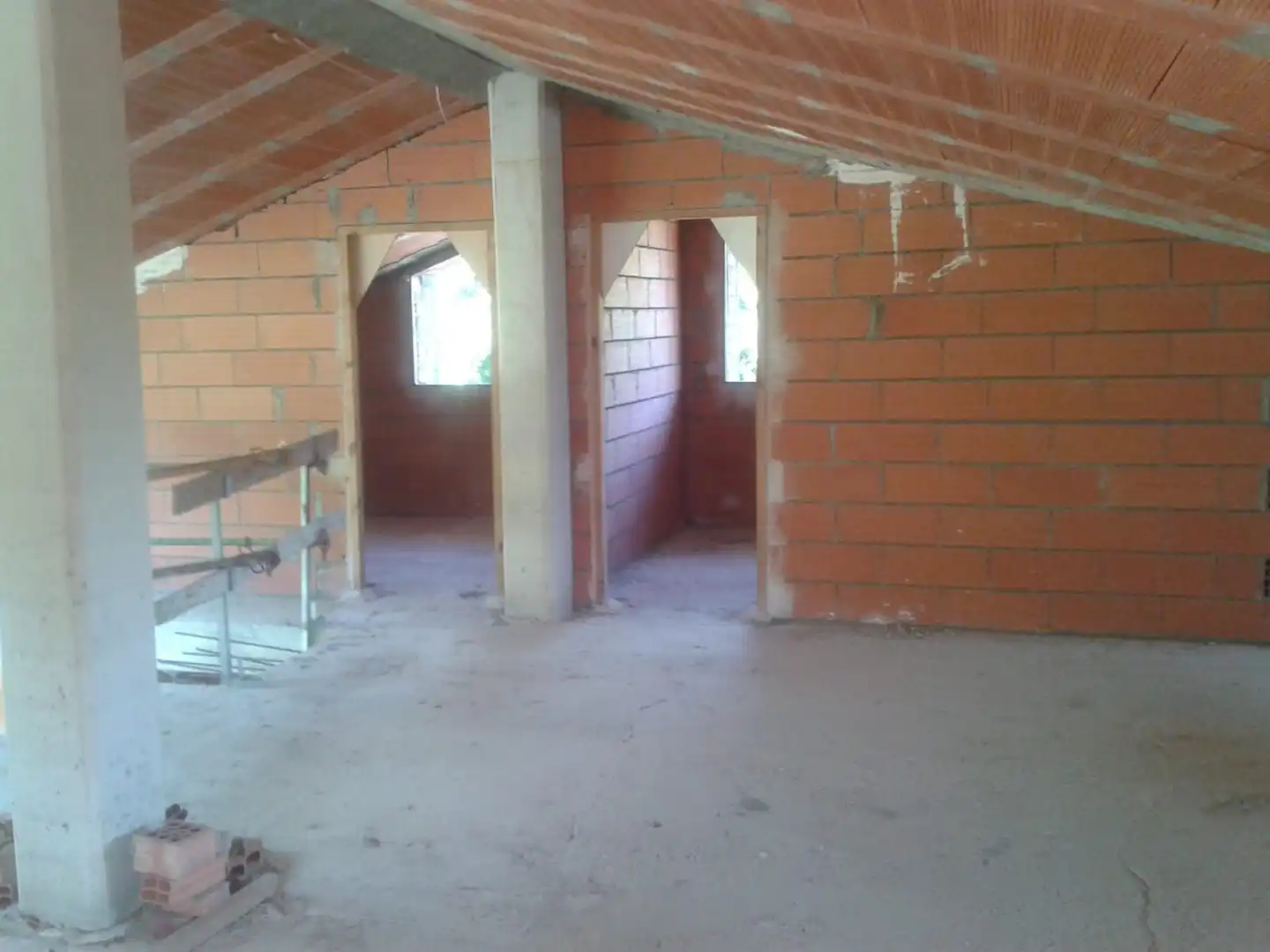 Houses for sale in Montagut i Oix  with Private garden, Terrace and Storage room