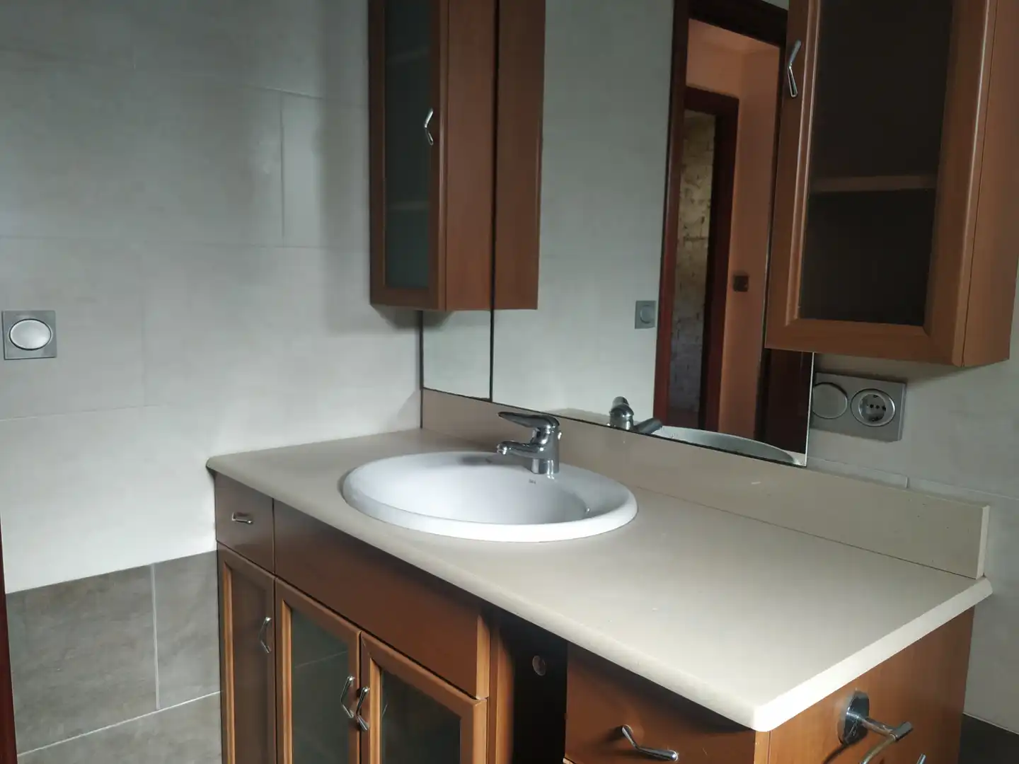 Bathroom of Flat for sale in Aiete