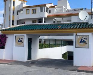 Vista exterior de Garatge en venda en Benalmádena
