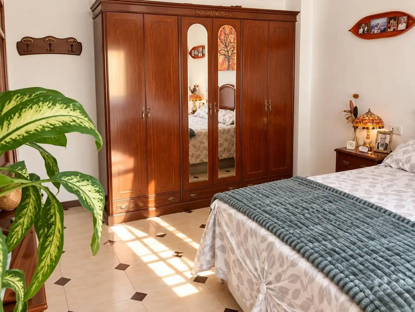 Dormitori de Casa o xalet en venda en Sevilla amb Balcó