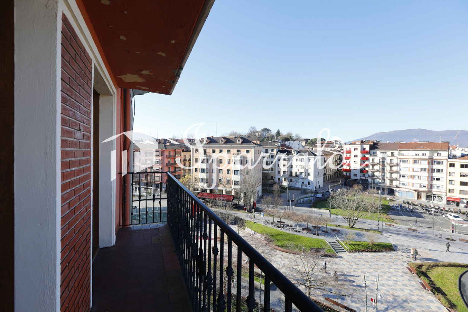 Piso en venta en Irun - IGLESIA, Centro - Mendibil - Santiago