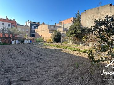 Wohnbaugrundstück zum Verkauf in Vilanova del Camí