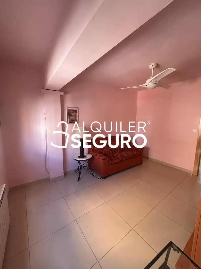 Sala de estar de Piso de alquiler en Granada con Aire acondicionado, Calefacción y Terraza