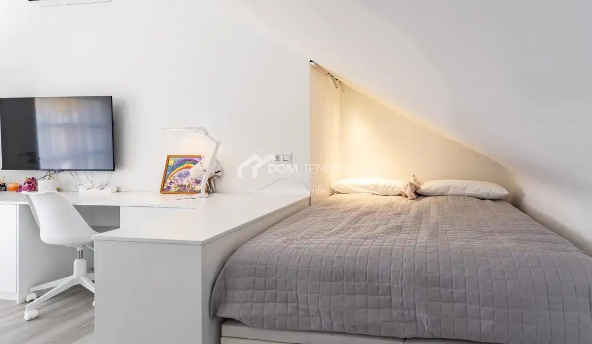 Habitación de Casa o chalet en venta en Arona con Aire acondicionado, Terraza y Trastero