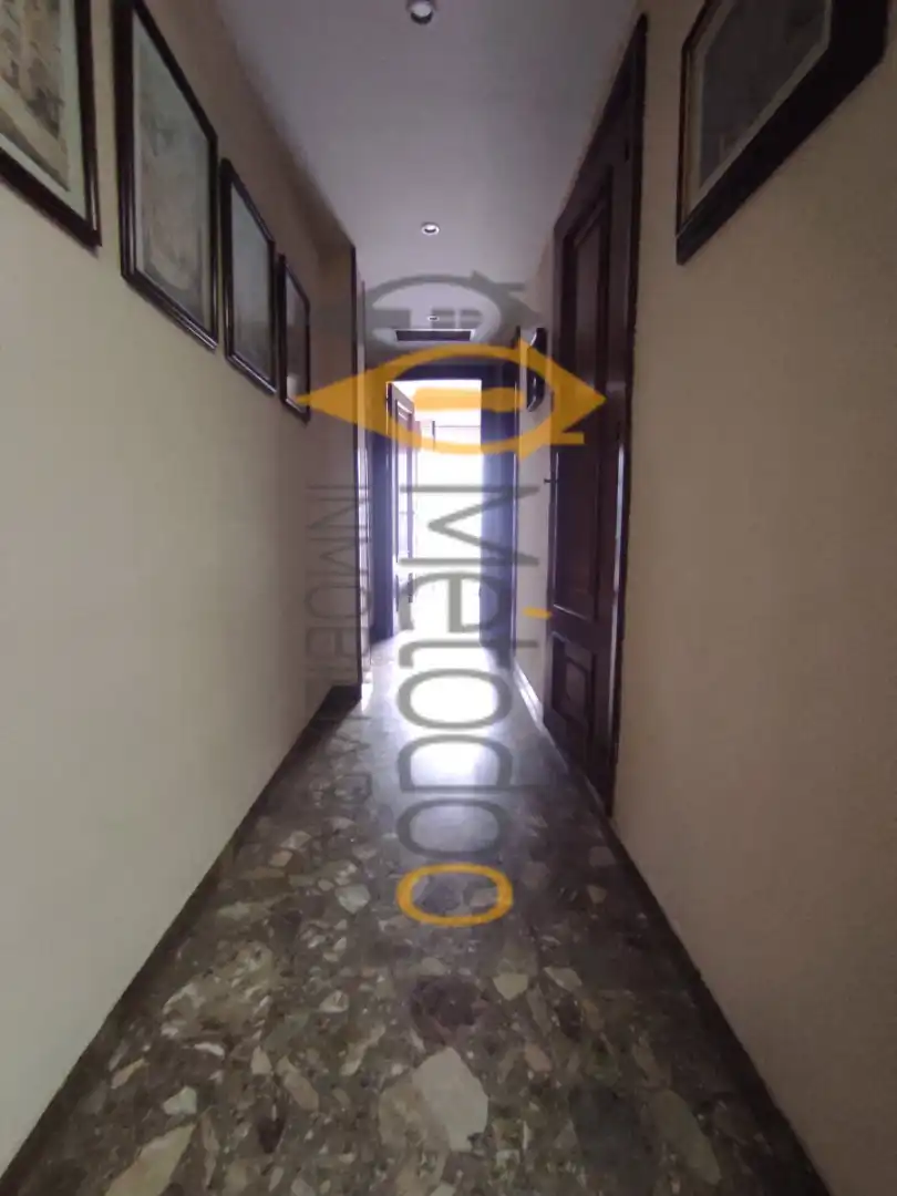Flat for sale in Sevilla  with Air Conditioner, Terrace and Balcony