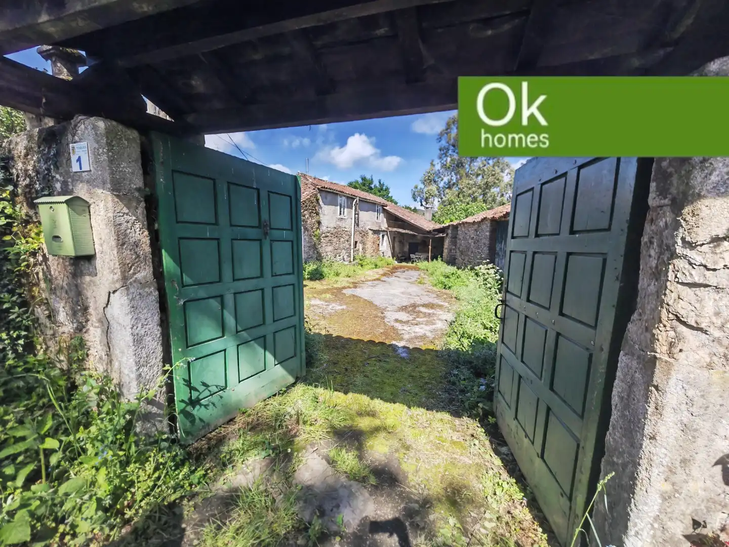 Finca rústica en venda en Toques amb Jardí privat, Traster i Moblat