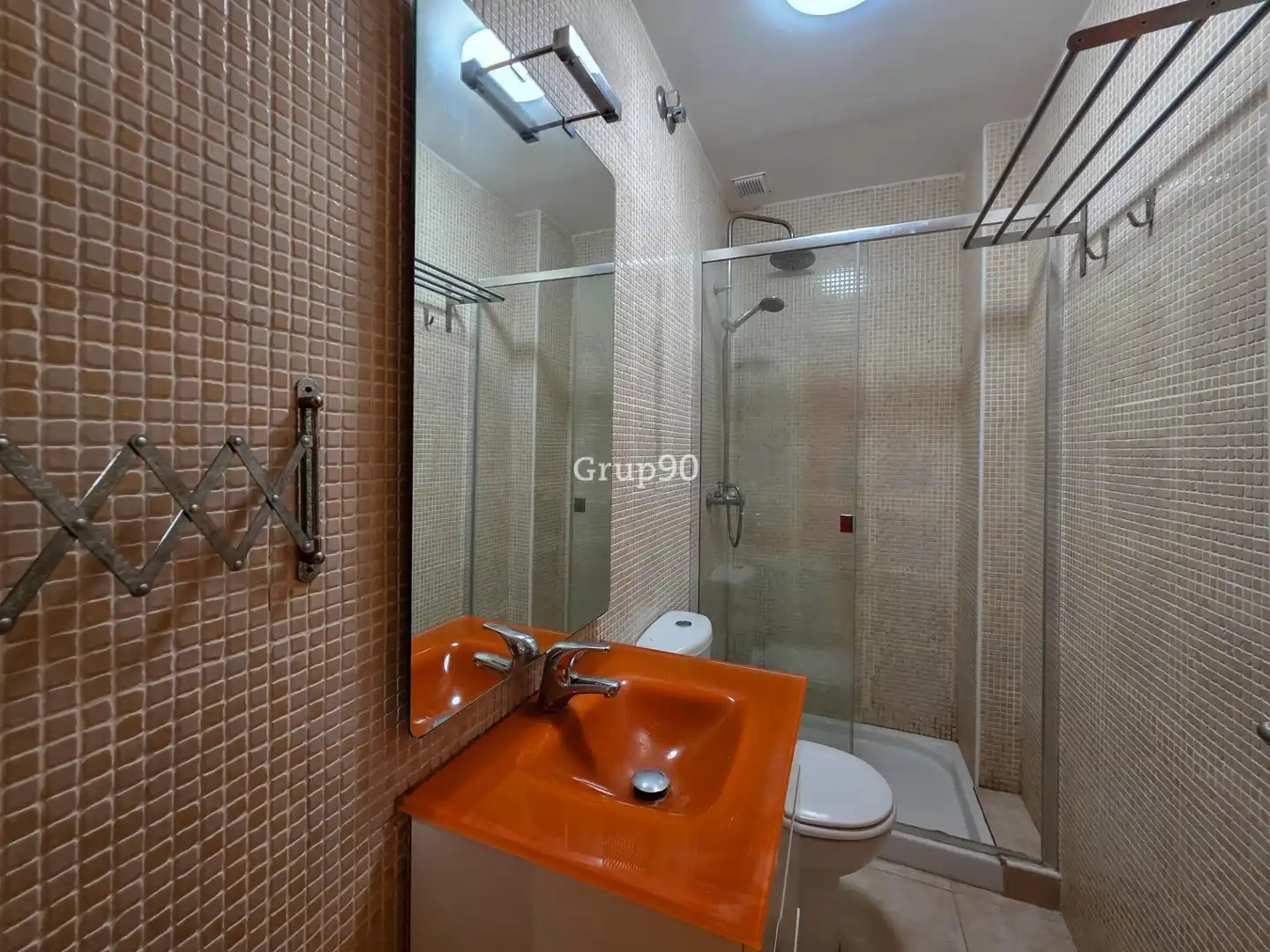 Badezimmer von Wohnungen zum Verkauf in Lleida mit Klimaanlage, Heizung und Balkon