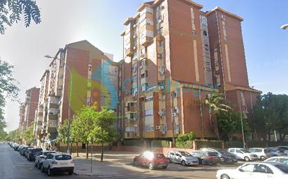 Exterior view of Flat for sale in  Sevilla Capital  with Terrace