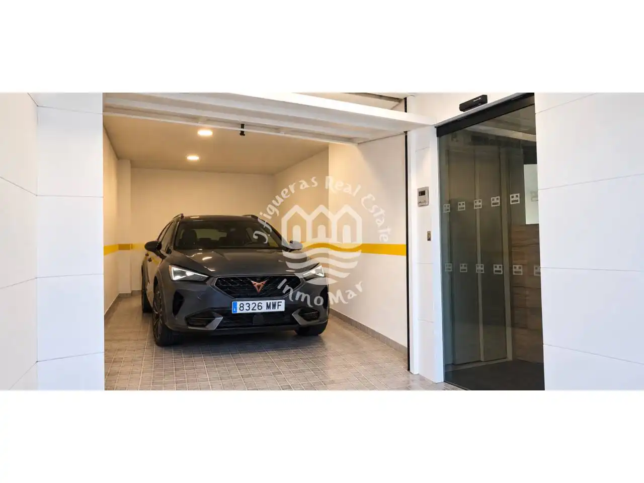 Parking de Dúplex en venta en Ponent