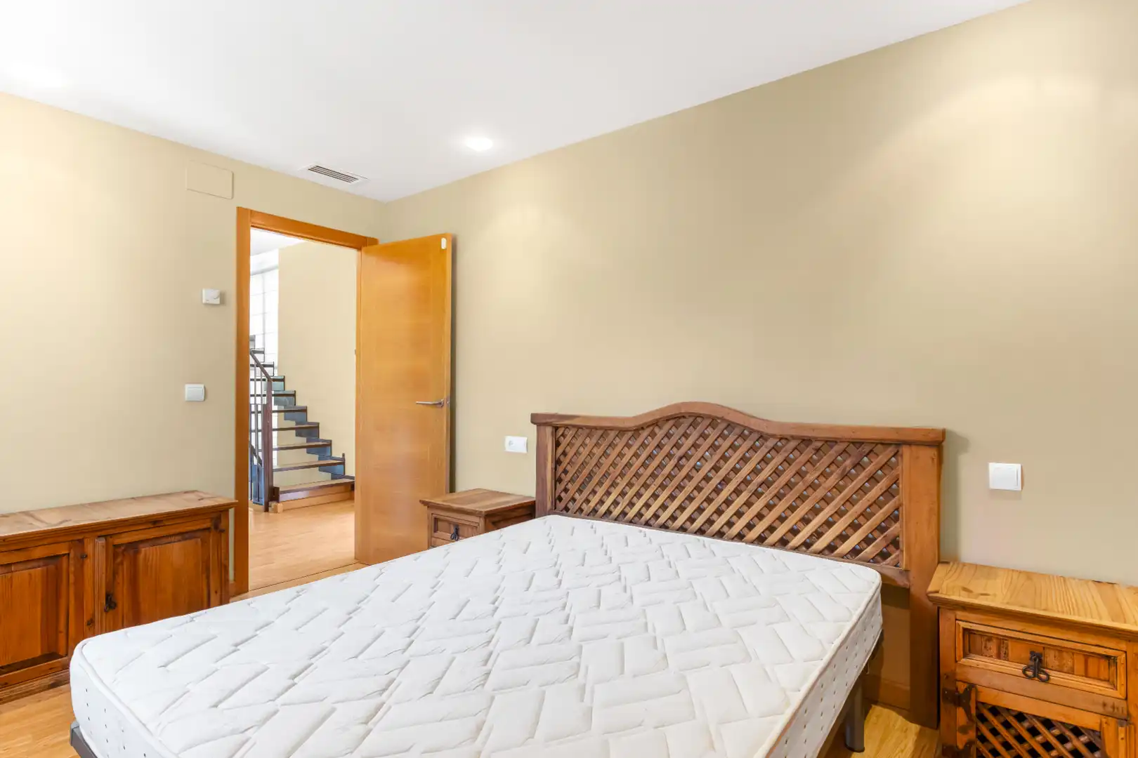 Bedroom of Houses for sale in El Campello  with Air Conditioner, Heating and Private garden
