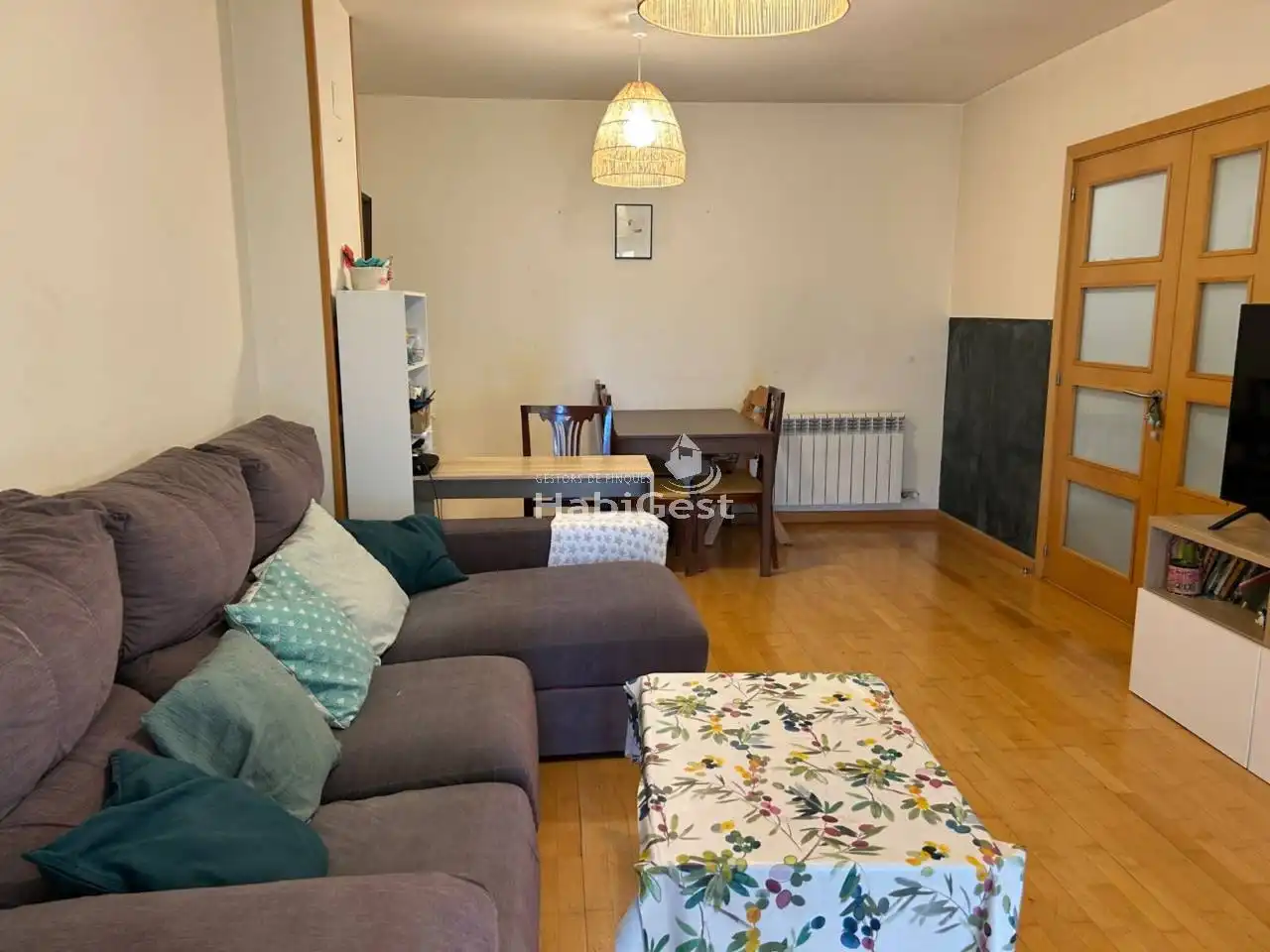 Sala de estar de Piso en venta en Girona con Aire acondicionado, Calefacción y Parquet