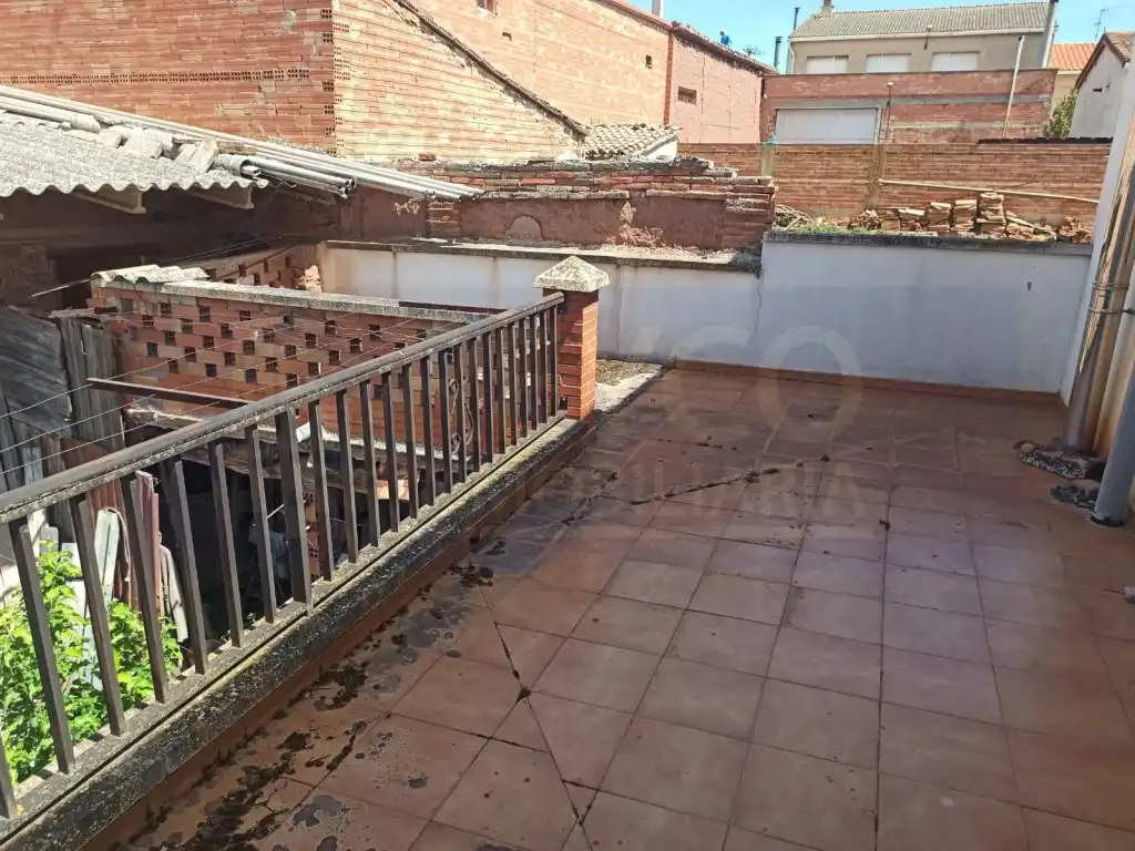 Terrassa de Casa o xalet en venda en Azofra