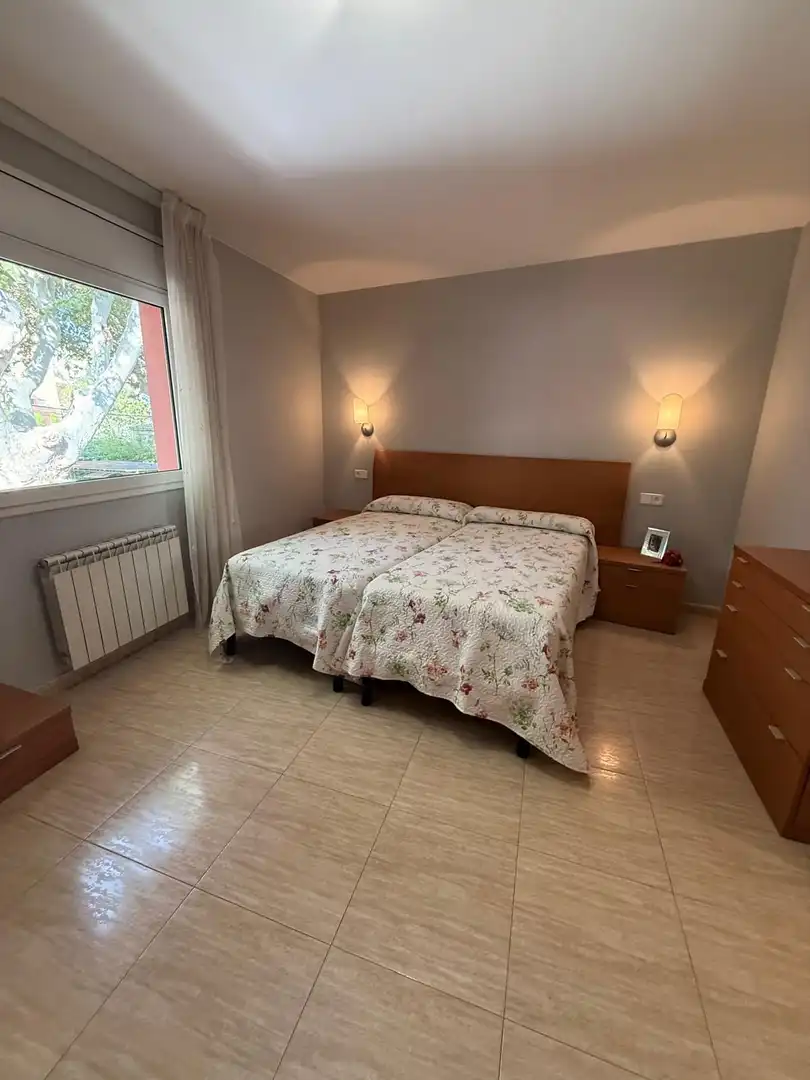 Habitación de Casa o chalet en venta en Eixample - Horta Capallera