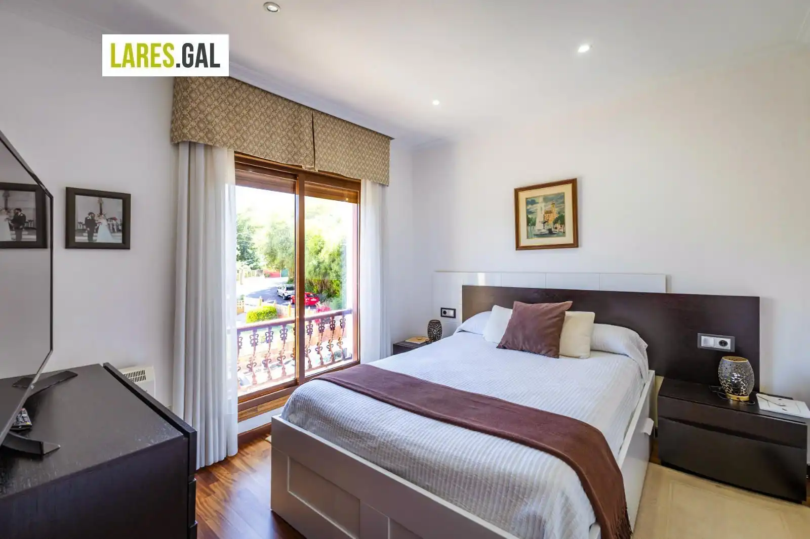 Schlafzimmer von Einfamilien-Reihenhaus zum Verkauf in Cangas  mit Heizung, Terrasse und Abstellraum