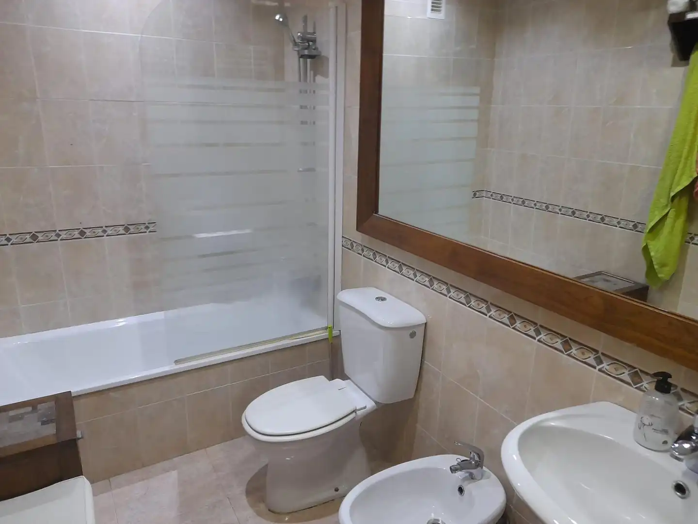 Bany de Àtic en venda en Cáceres amb Calefacció i Terrassa