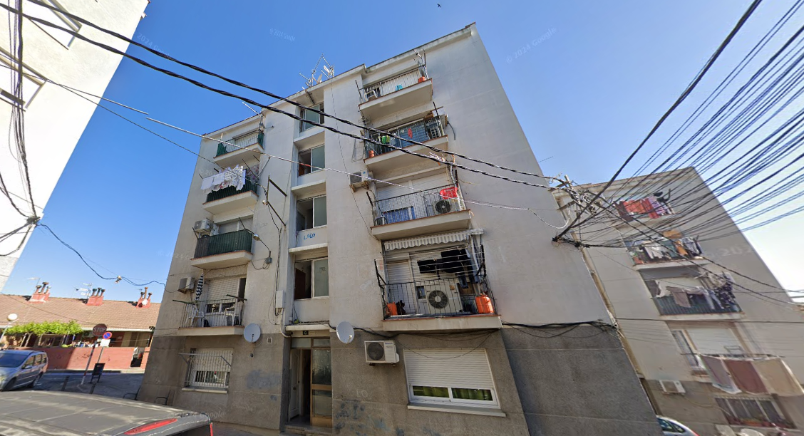 Vista exterior de Piso en venta en Figueres