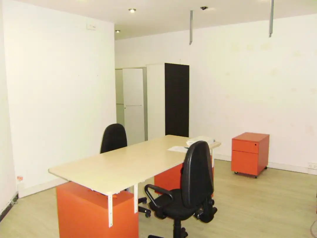 Local comercial de lloguer a Durango, imagen 3