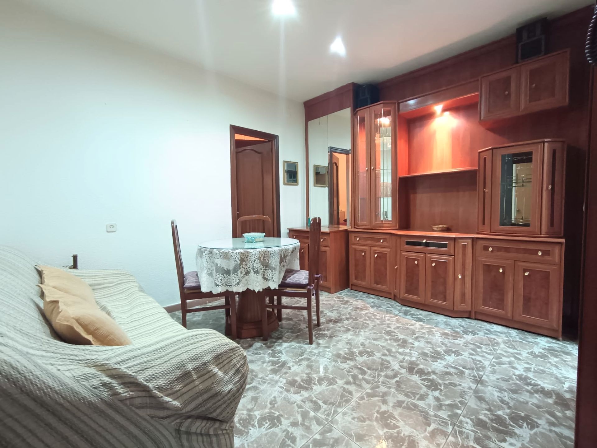 Sala de estar de Piso en venta en  Madrid Capital con Aire acondicionado y Calefacción