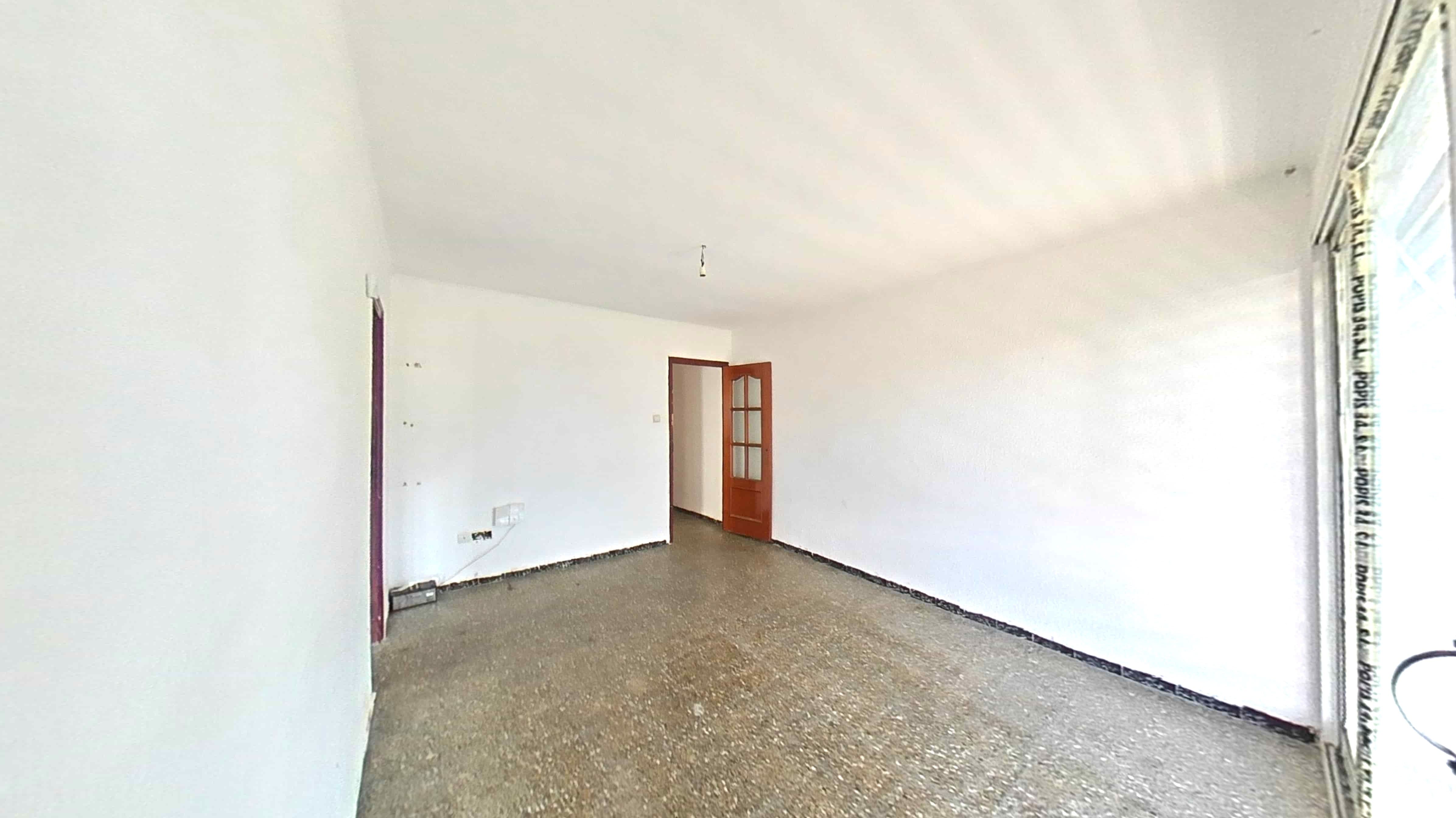 Flat for sale in Escultor Rocamora, Centre