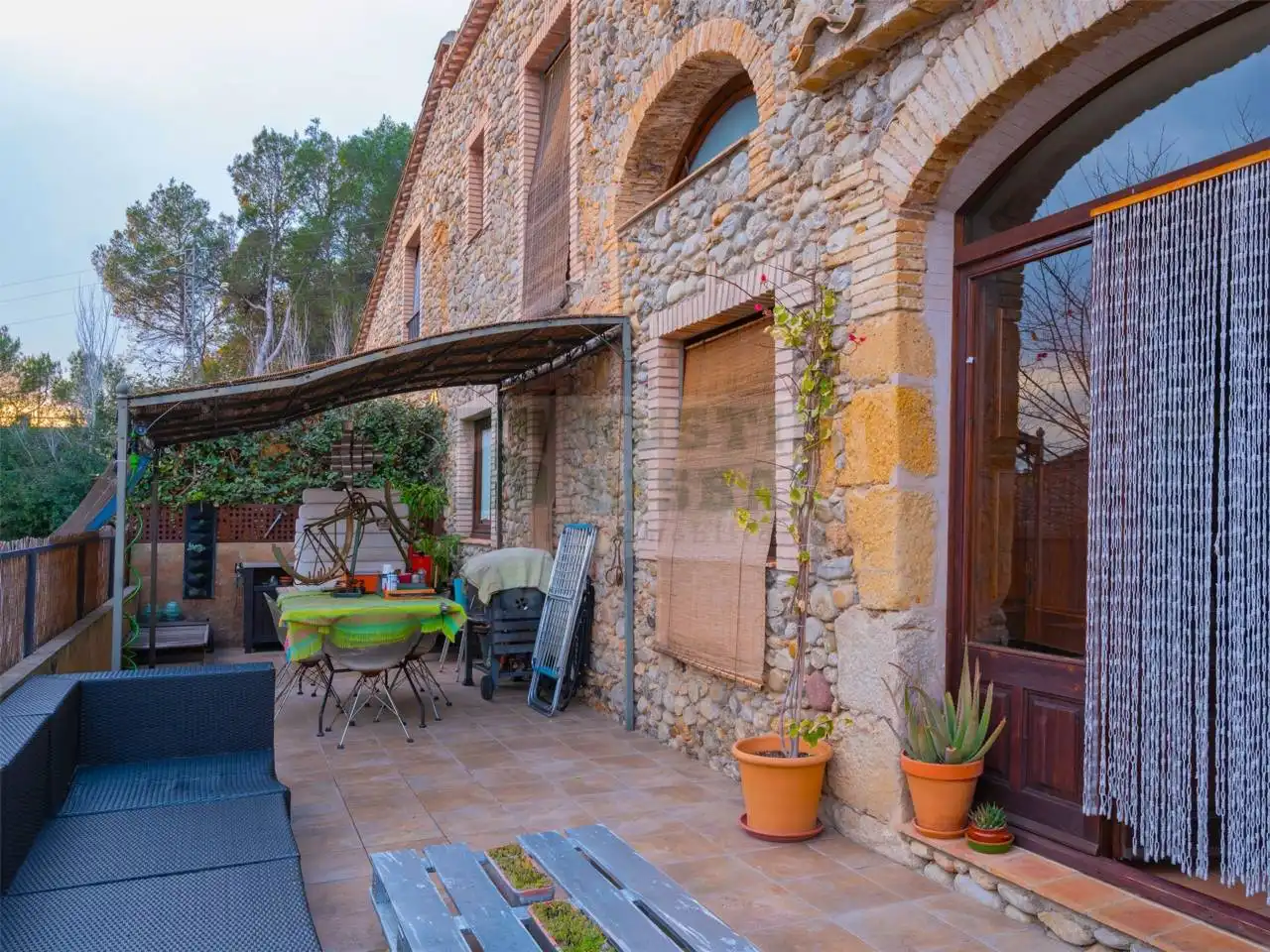 Terraza de Finca rústica en venta en Sant Miquel de Fluvià con Aire acondicionado, Calefacción y Terraza
